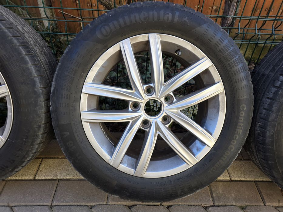 Jante aliaj Golf 6-7 16" cu anvelope Continental