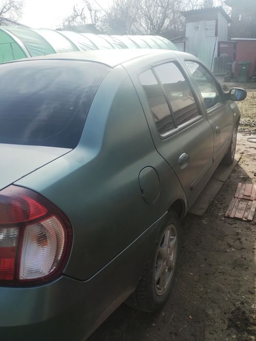 Renault Symbol de vînzare.