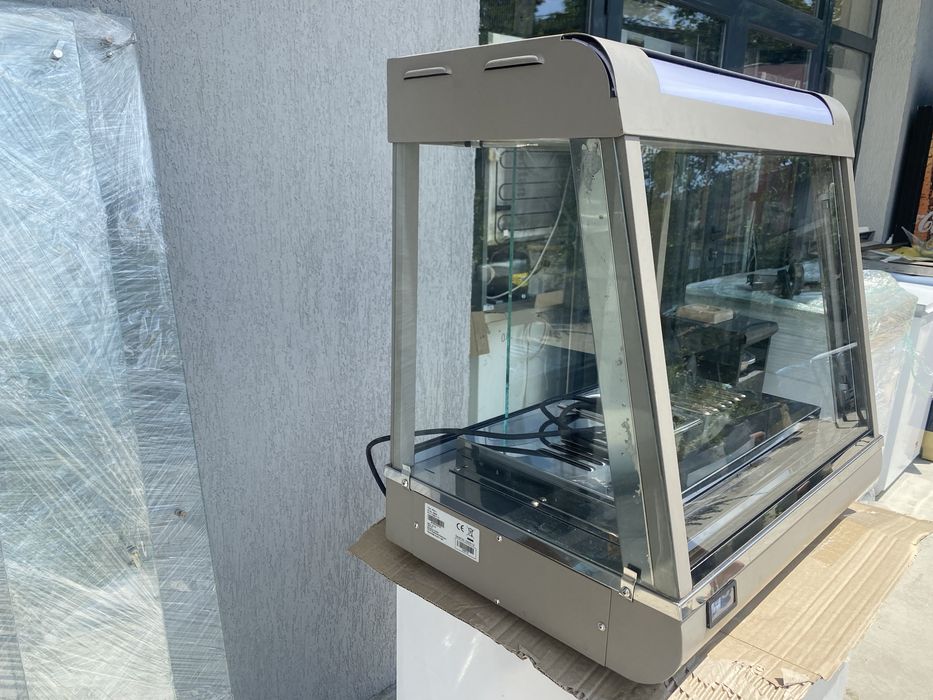 малка топла настолна витрина