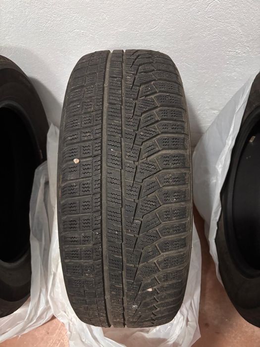 Anvelope HANKOOK iarna 215/60 R16