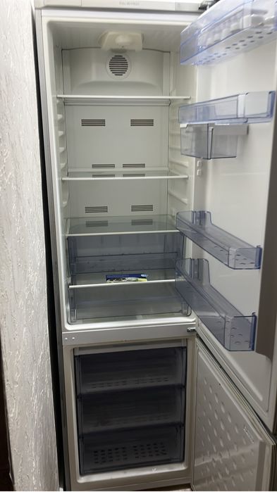 Холодильник продам