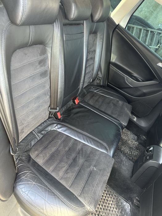 Кожени седалки салон пасат б6 2007г комби