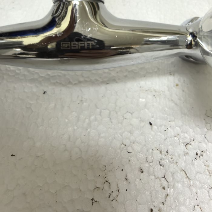 Стенни смесители