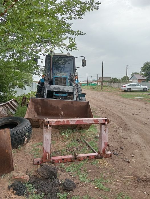 Продам,Можно обмен скот, лошадь итд.ссрочно экскаватор трактор 2000 го