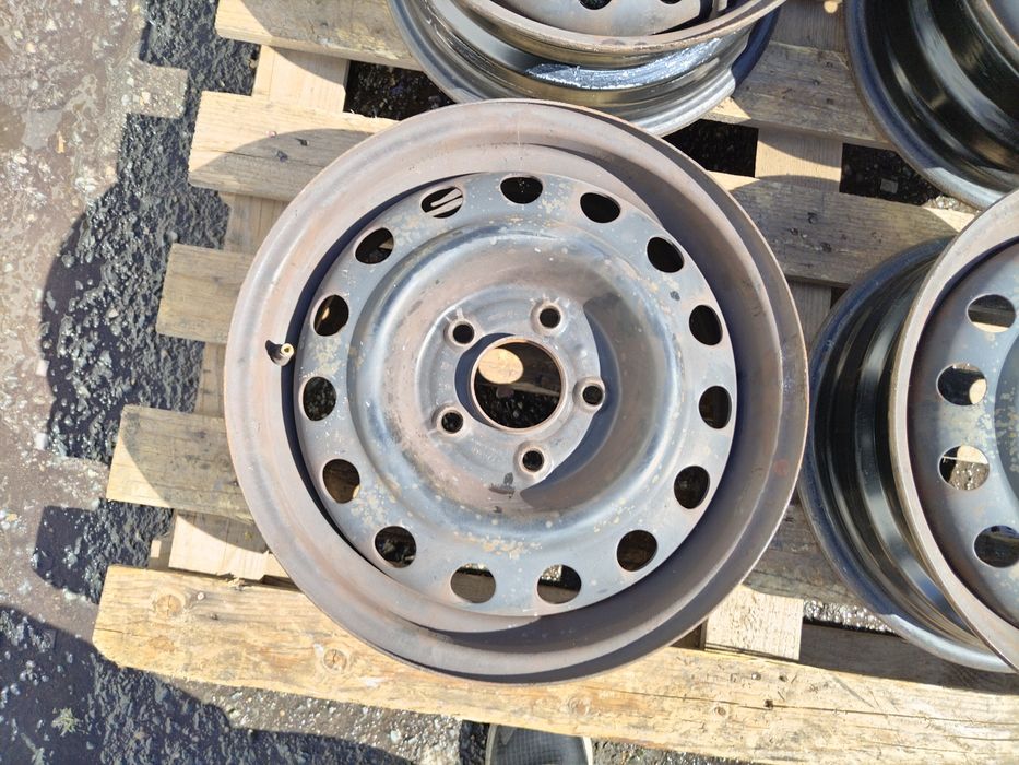 15 цола 5 х 114,3 мм Хюндай - 6 Инча / ЕТ 46