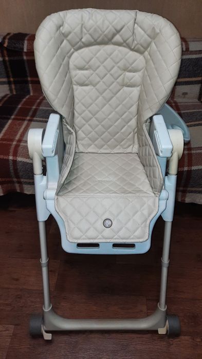 Детское кресло для кормления