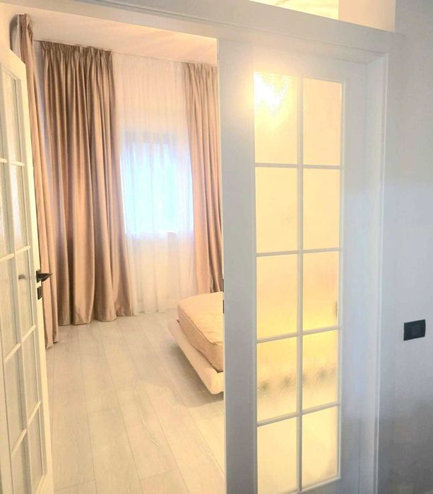 Inchiriez apartament ultracentral Bulevardul Dacia