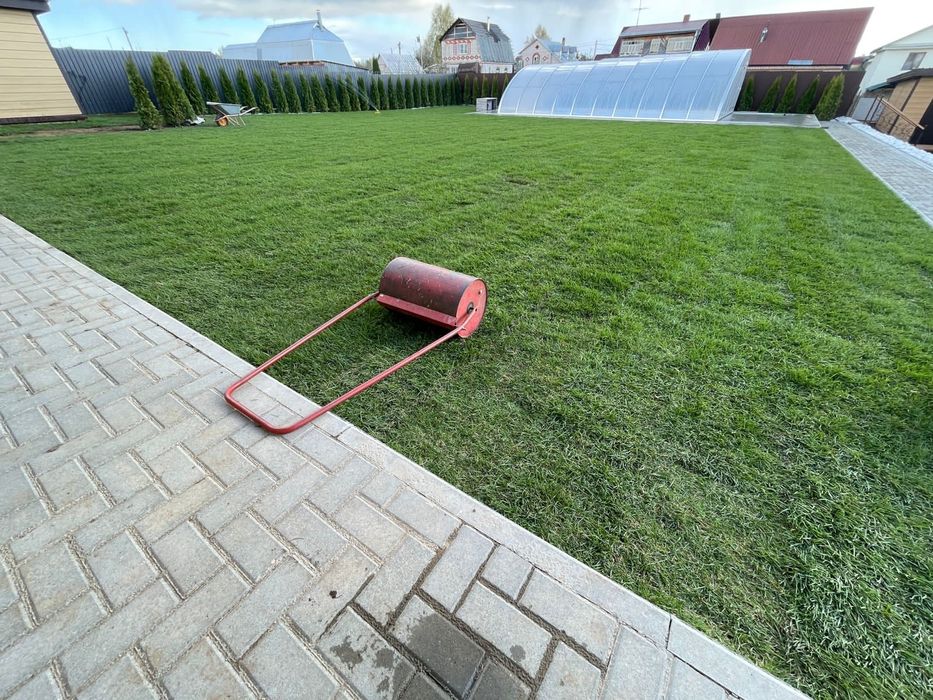 Укладка газона под ключ