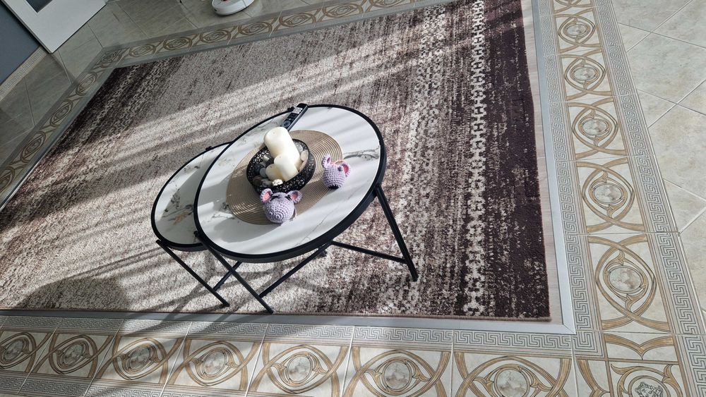 Килим голям бежово кафяв