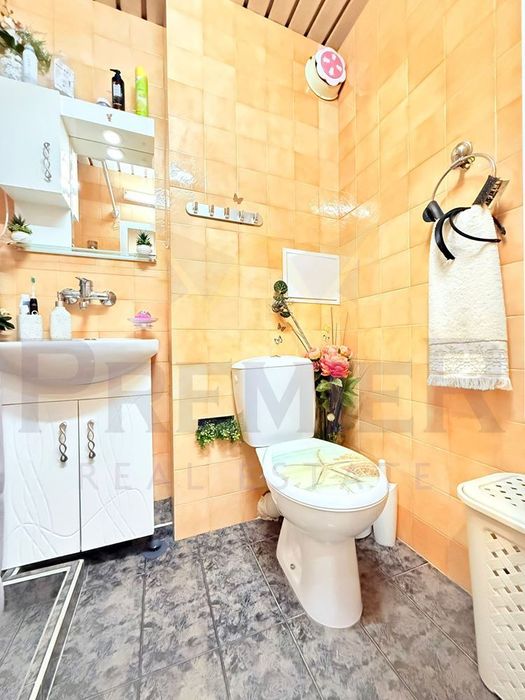 Продава се Тристаен апартамент в Варна, Владислав Варненчик - 64 кв.м за 2579 €/кв.м - Снимка #9