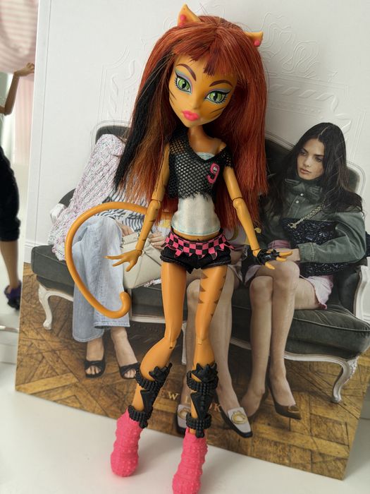 Куклы Monster High Toralei Howleen Cleo