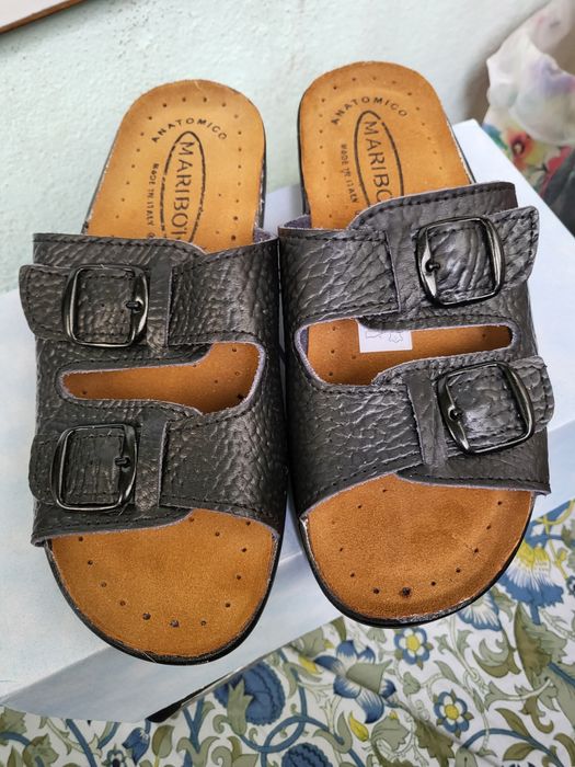 firma MARIBON vara nr 40 d in piele și teniși Diesel  ,41.