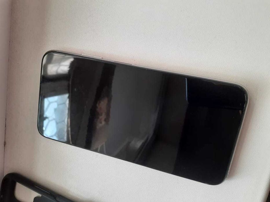 Прадам телефон или обмею