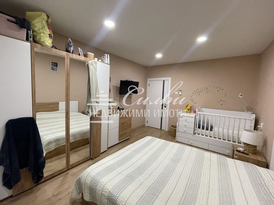 Четиристаен ТУХЛЕН апартамент с ГАРАЖ - кв. Херсон!