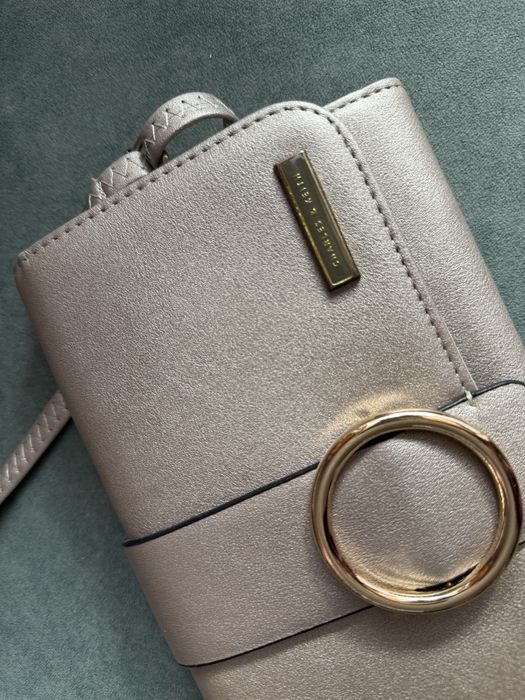 Лот чанти parfois и charles & keith- 2 броя за 40лв. НОВИ