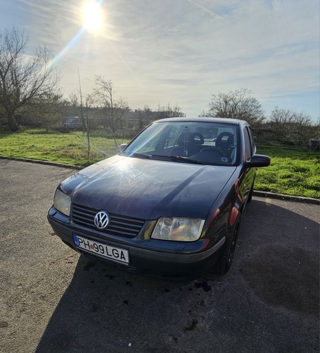 VOLKSWAGEN Bora 2001