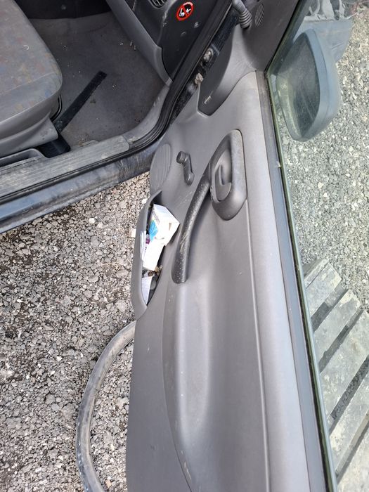 Vand Opel Corsa 1.2 benzina