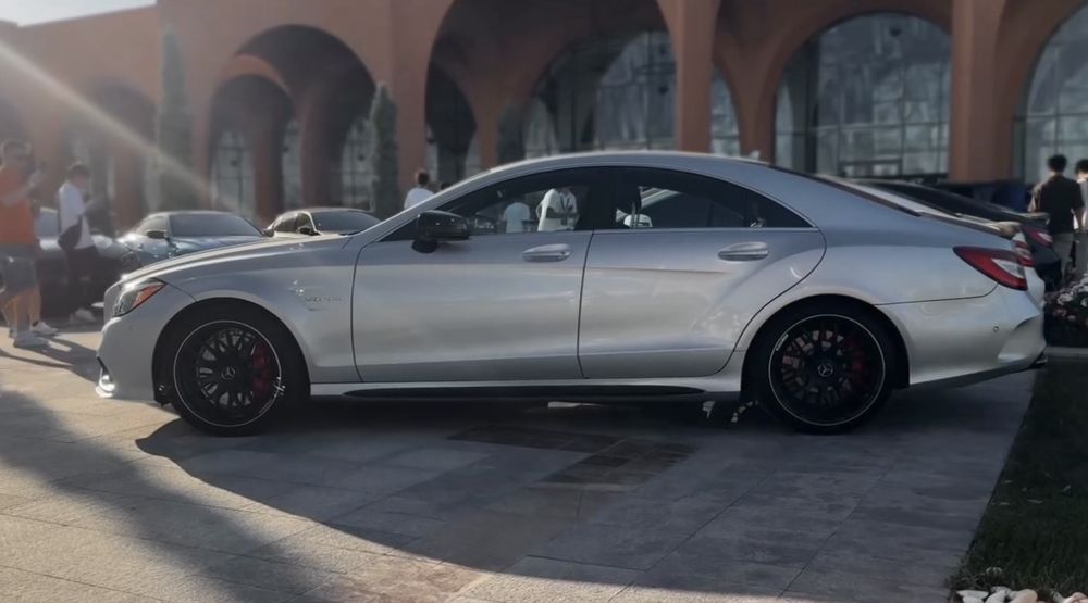 Mercedes benz CLS 63s