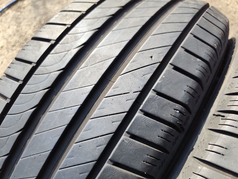 225/55/18" 2бр Kleber Dynaxer suv, dot4421,7mm