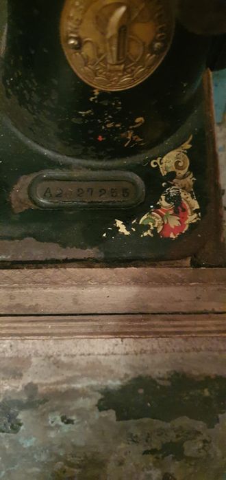 Швейная машина