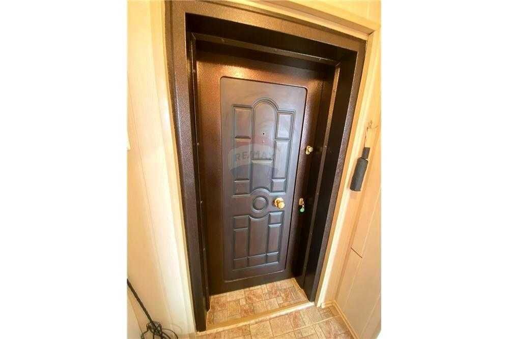 Продава се Двустаен апартамент в Разград, Възраждане - 55 кв.м за 1159 €/кв.м - Снимка #10