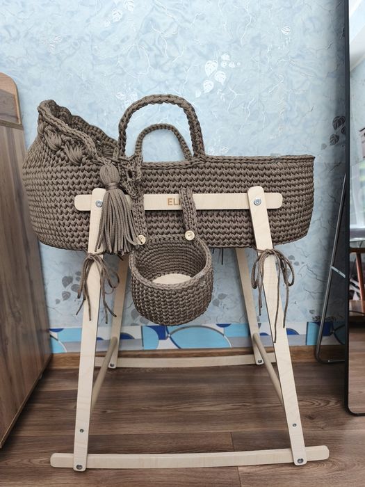 Продам люльку с подвесной корзинкой