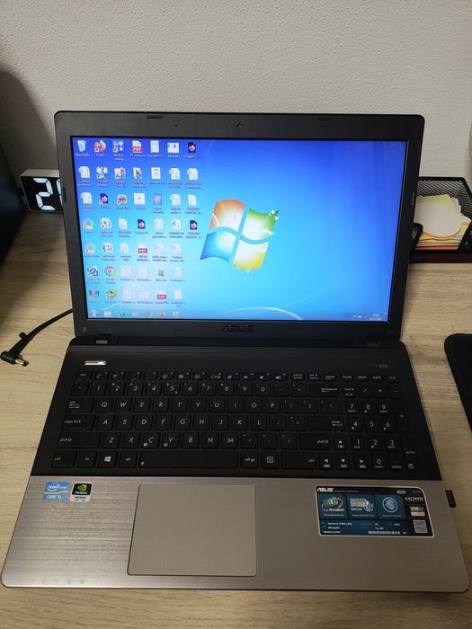 Laptop ASUS K55V impecabil
