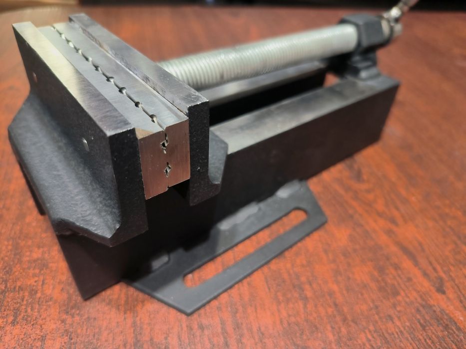 Тиски для сверлильного