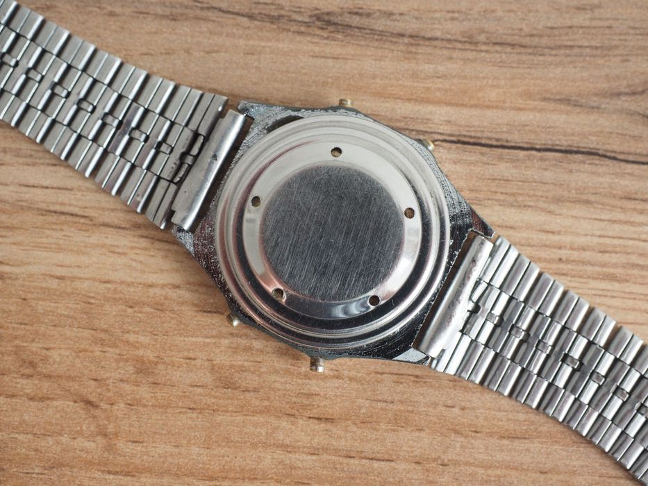 Ceas digital Kessel (Montana), melodii, funcțional, retro