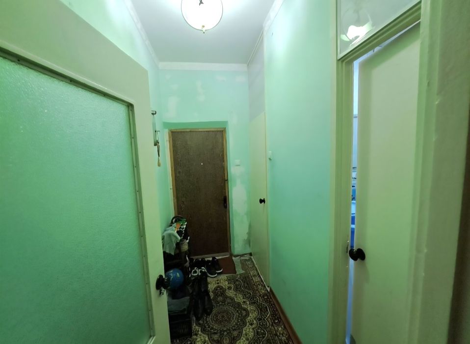 Ялангач продаётся квартира 2в3/3/4 Торцевая