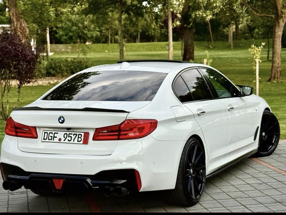 Bmw 550i xdrive 462cai 145000 km istoric service