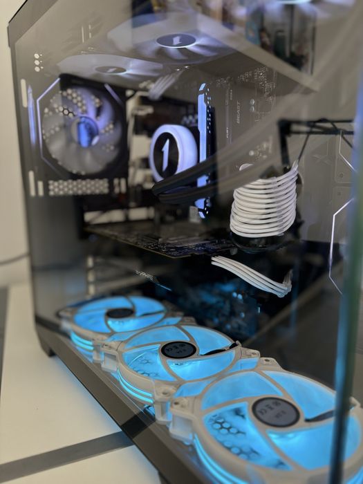PC Gaming ARGB | i5-6500 | 32GB RAM DDR4 | R7 370 4GB | NVMe 256GB + HDD 500GB | AIO 360