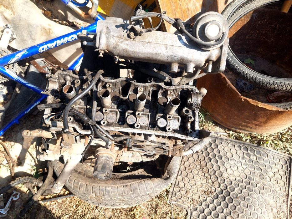 Продам матор каробка от карина е