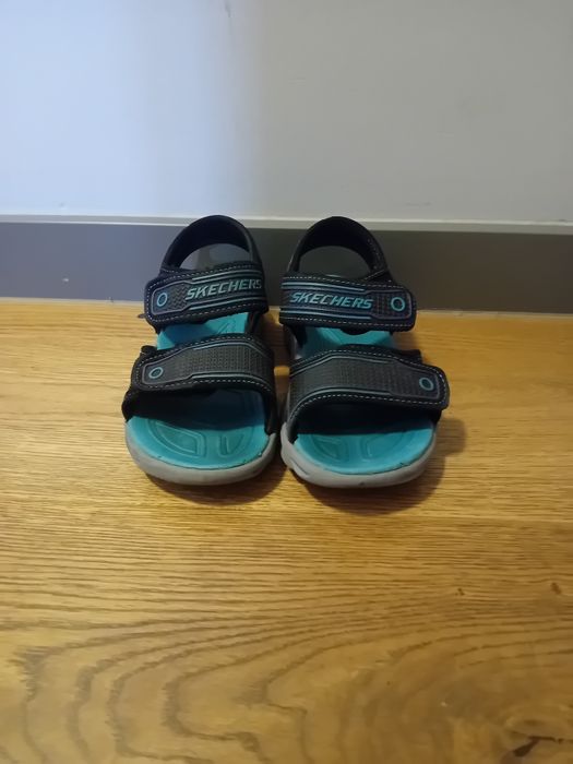 Sandale skechers pentru copii albastre.Marimea 31 cu leduri