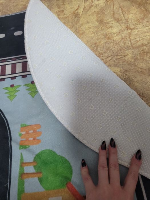 Продаётся ковёр для детей