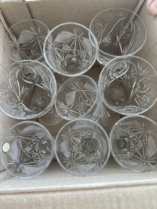 Хрустальные вазы, хрустальные фужеры, хрустальные салатницы