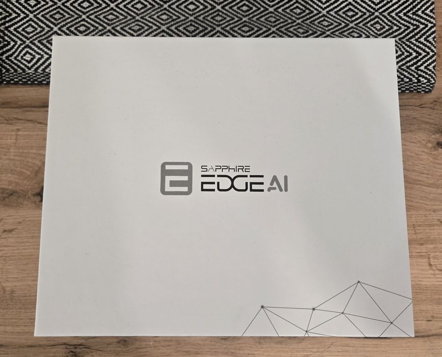 AI mini-PC Sapphire Edge AI 96GB DDR5 1TB