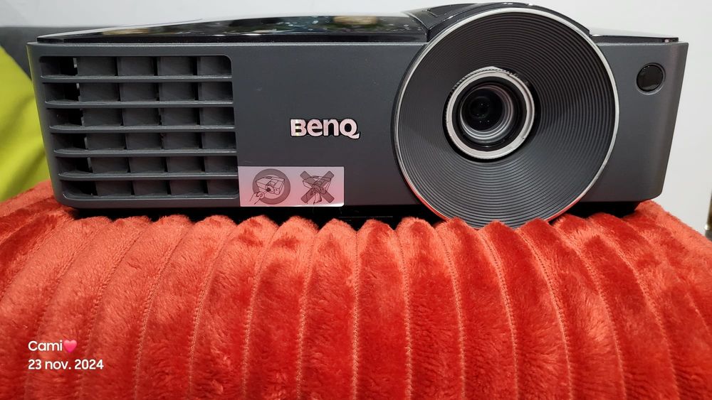 Video proiector Benq.