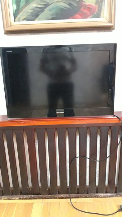 Продам телевизор, Hisense