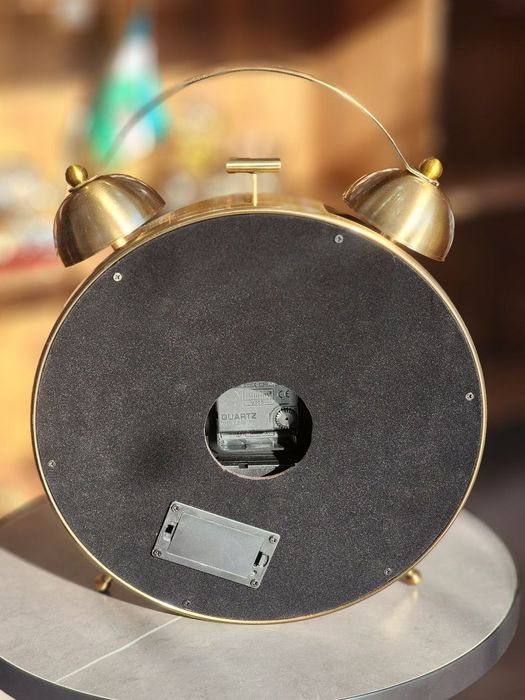 Soat часы настольные