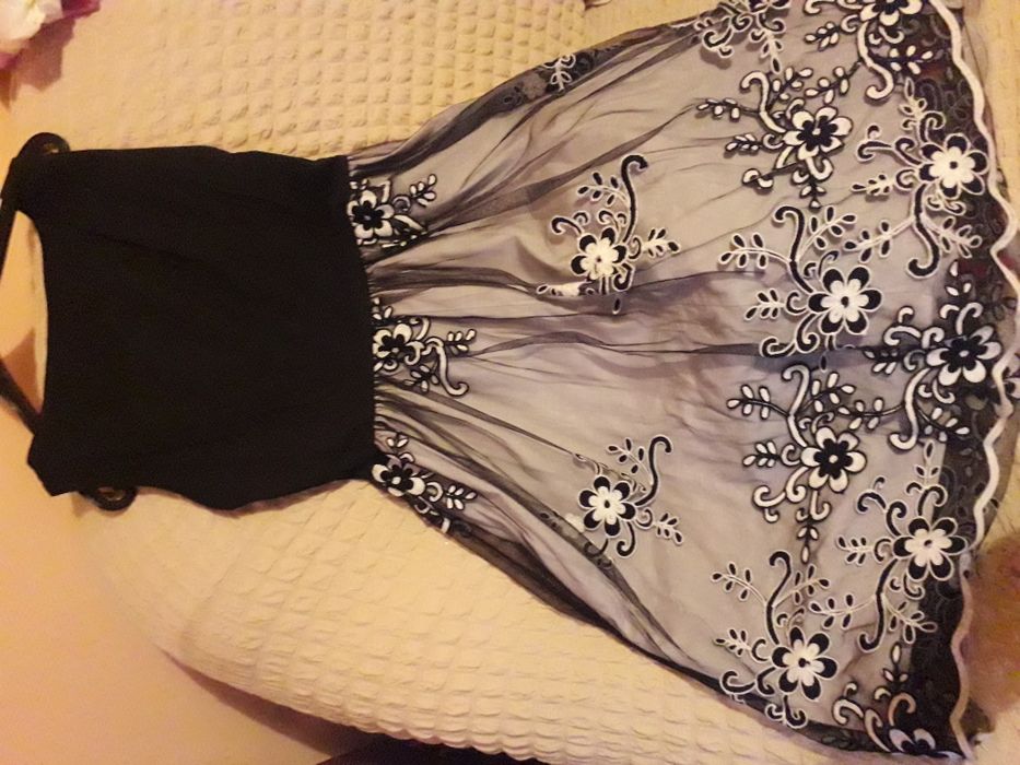 Rochie elegantă ocazii