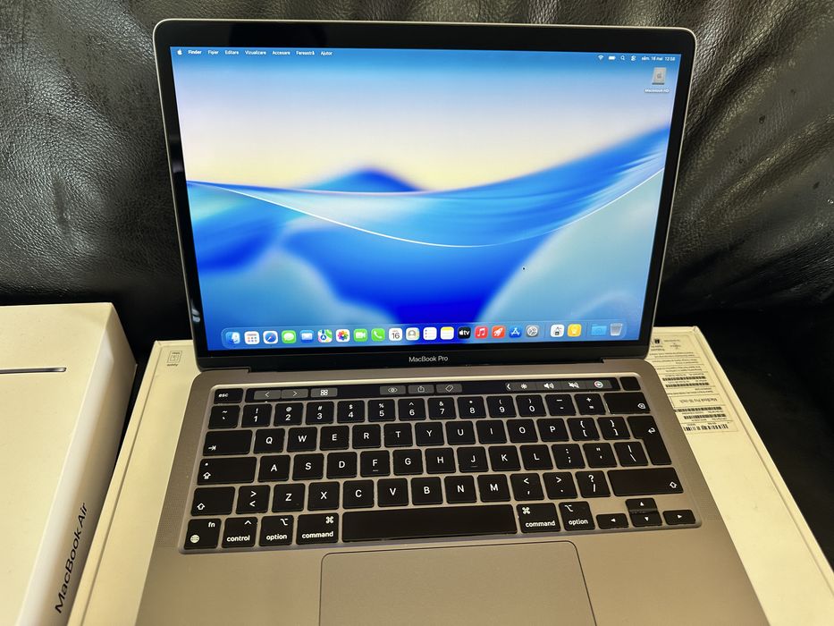 Macbook Pro M1 Space grey 92% Sanatate Baterie