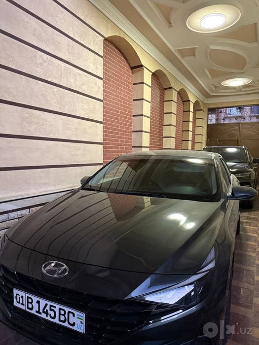Hyundai Elantra 2022 ideal