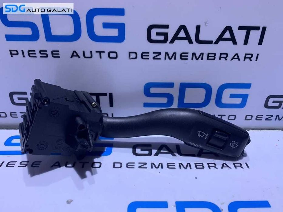 Maneta Stergatoare cu Computer Bord Audi A4 B6 Berlina Sedan 2001 - 2005 Cod 4E0953503B 4E0953503F [S0257]