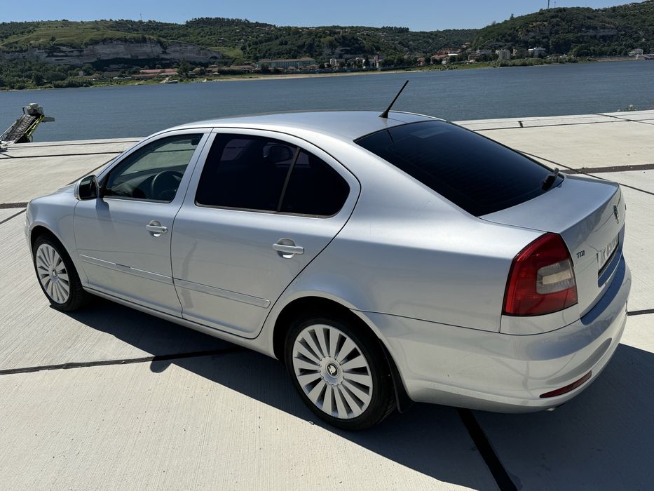SKODA Octavia 2011 — imagine 2