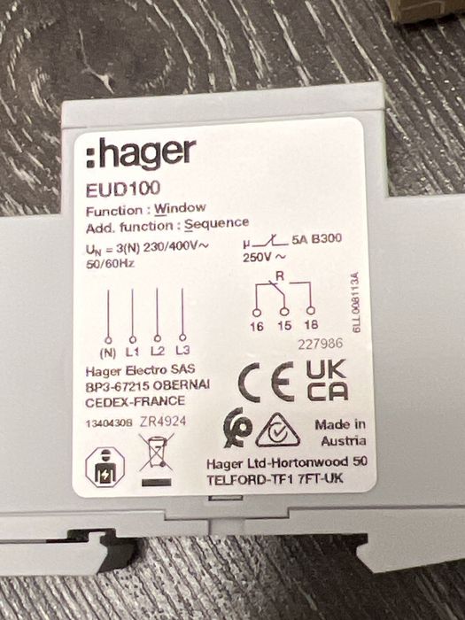 Releu monitorizare tensiune Hager EUD100