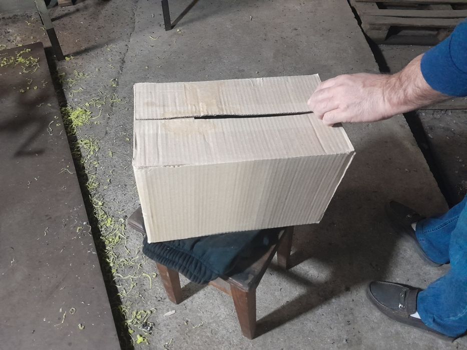 Гофра каробка сотилади б/у