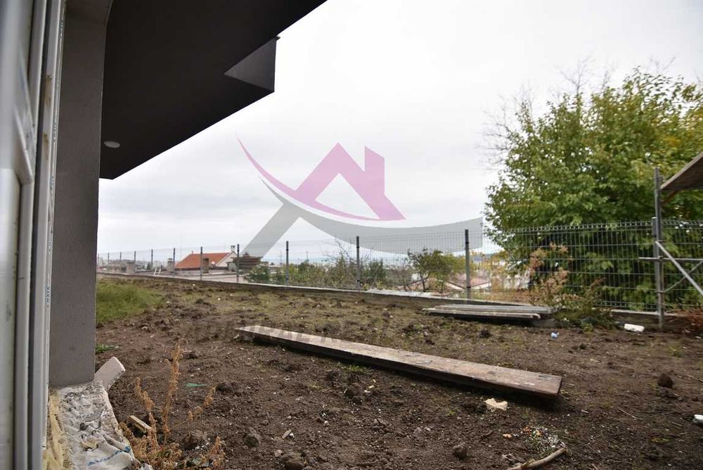 Продава се Двустаен апартамент в Варна, Възраждане 3 - 66 кв.м за 1258 €/кв.м - Снимка #8