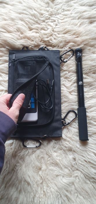 PANOU SOLAR portabil cu USB pentru drumeție