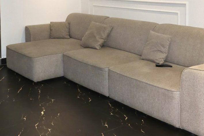 СРОЧНО! Большой угловой диван